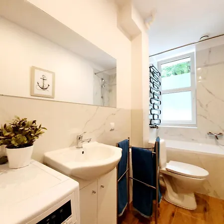 Apartment Mieszkanie Glowny *